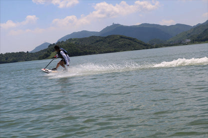 Vicking New Design High Speed Long Lasting Battery Electric Surfboard Hydrofoil E Foil Remote Control Surfing Carbon Fiber Board